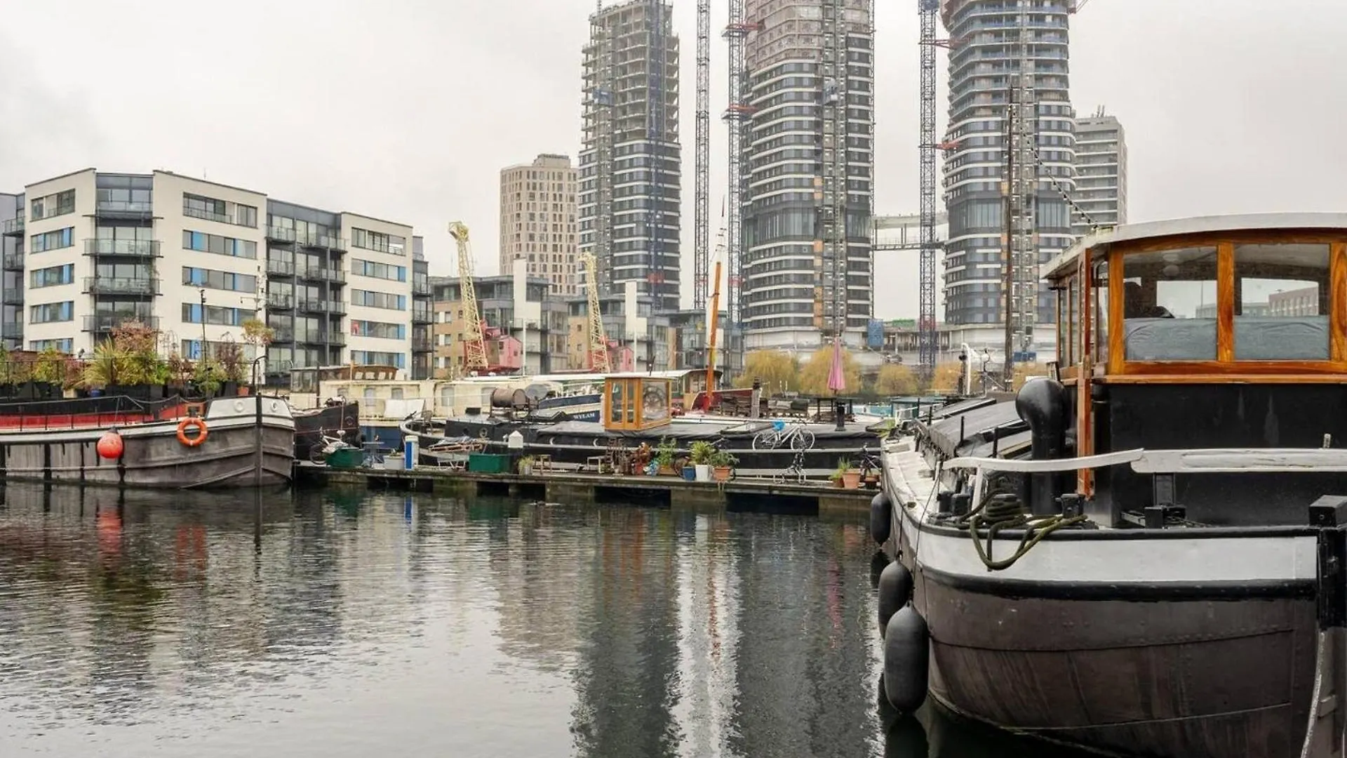 Апартаменты Private Garden Property London Canary Wharf East Великобритания