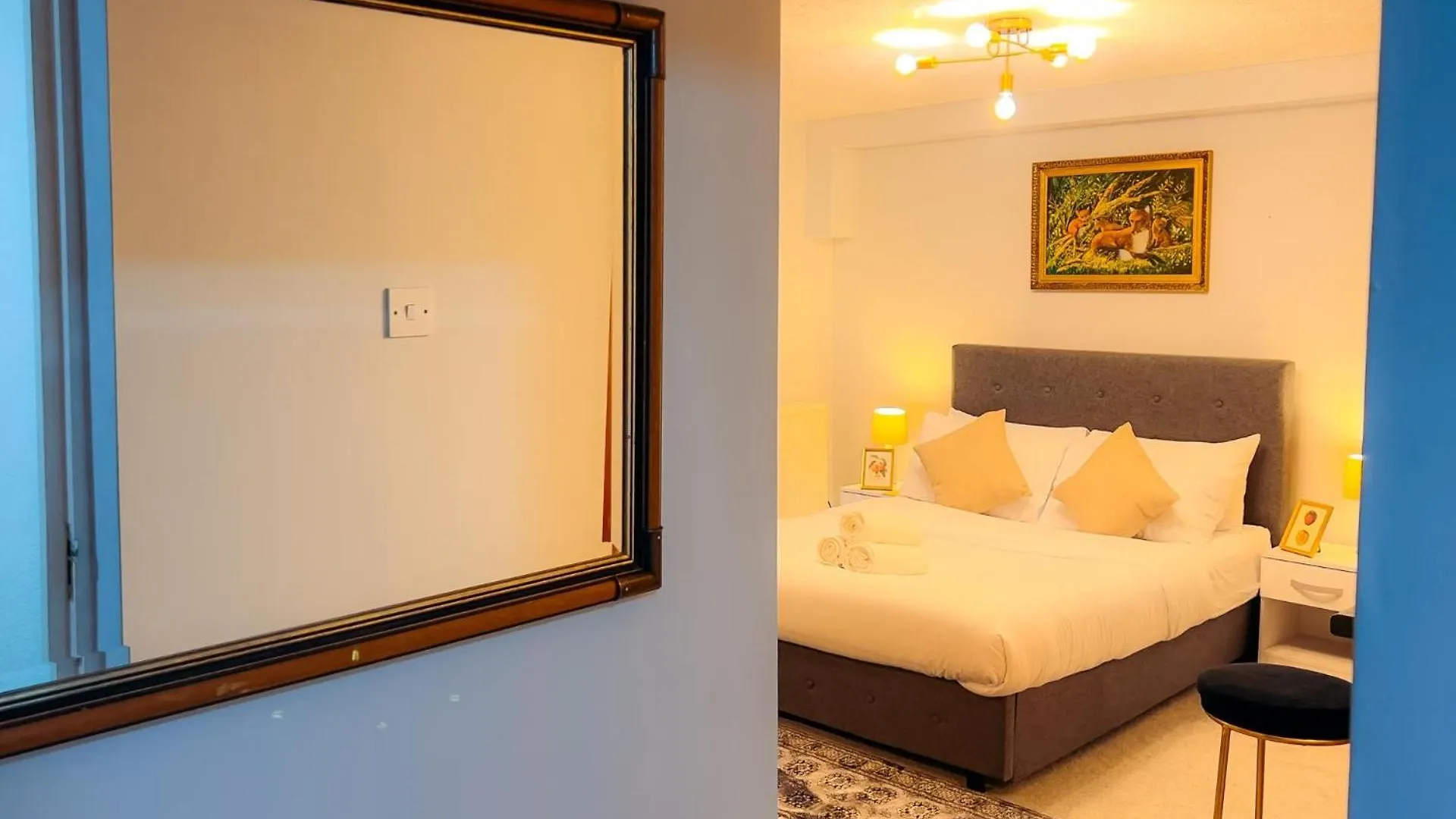 Private Garden Property London Canary Wharf East Апартаменты