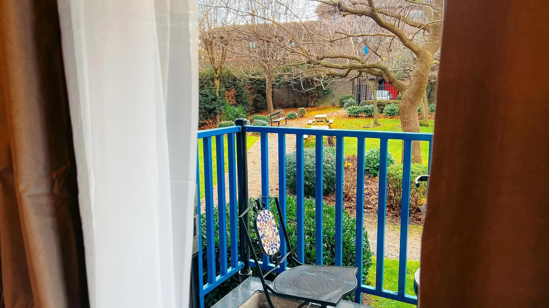 Private Garden Property London Canary Wharf East